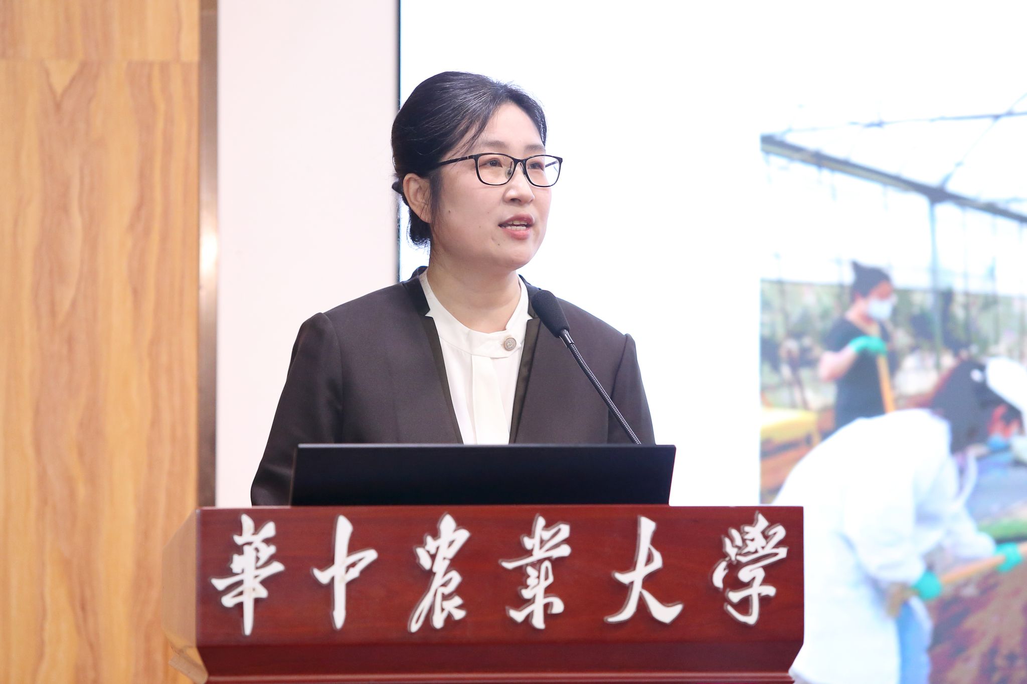 华中农业大学举办2025年优秀导师奖评选会