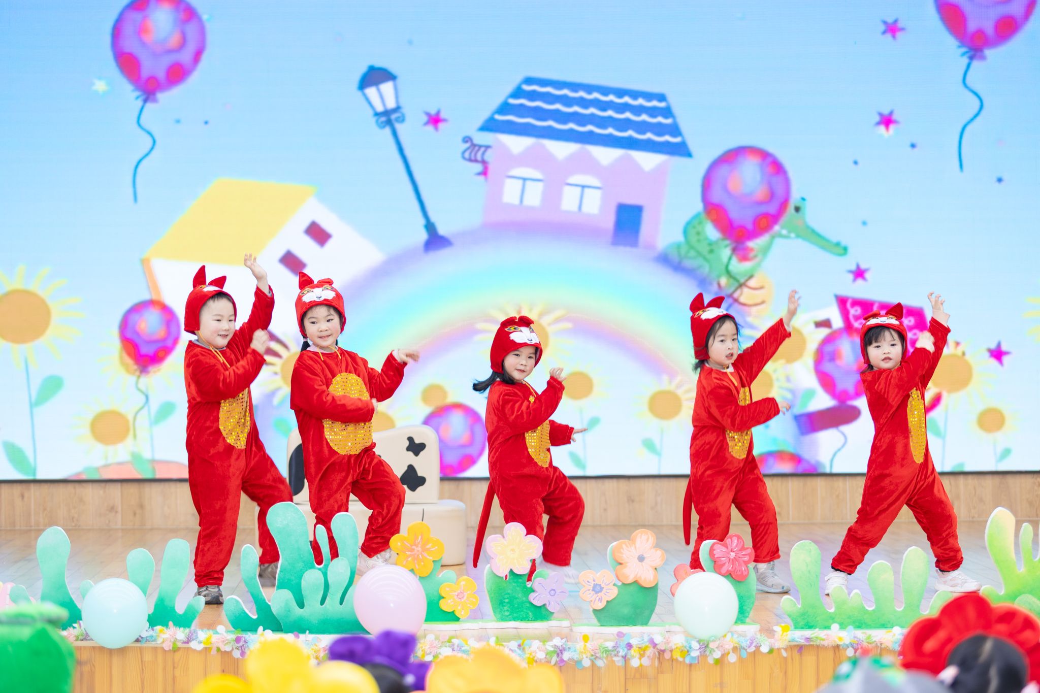 萌娃剧场演绎童趣，童梦舞台助力成长——幼儿园“童梦故事会”活动圆满落幕