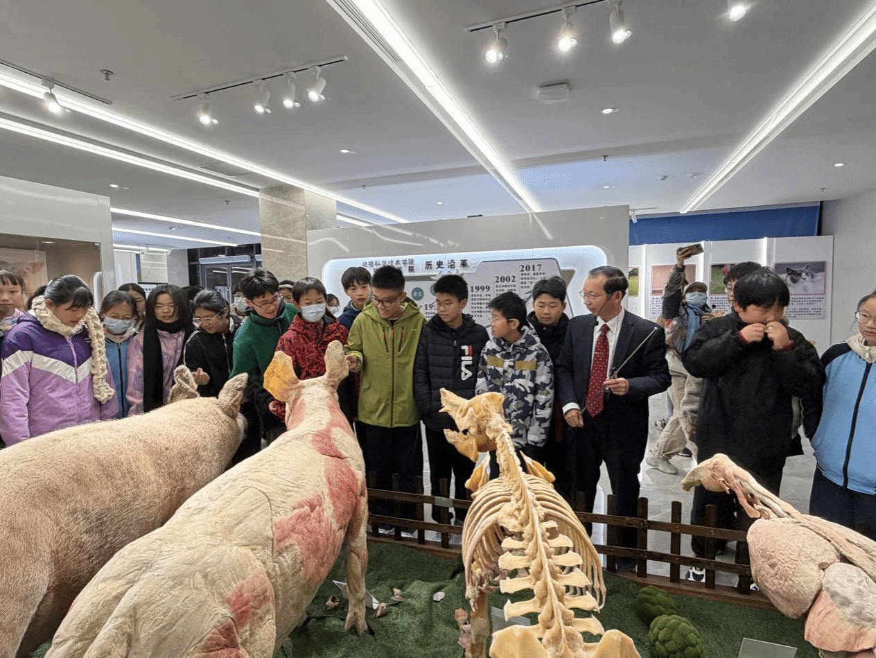 认知+探究+实践，华农附属华中农业大学科普课堂点亮青少年科学梦想