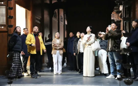 长江新区举办“长江新韵 与企同行”文化企业交流座谈会