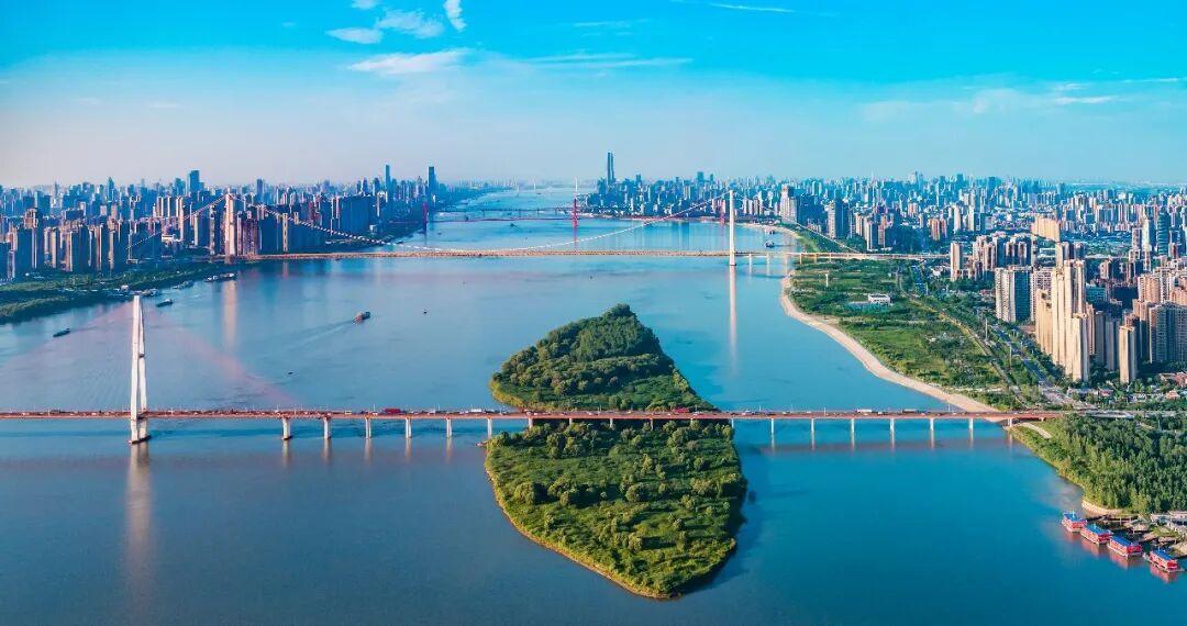 “天下再次重武汉”道出代表委员澎湃心声