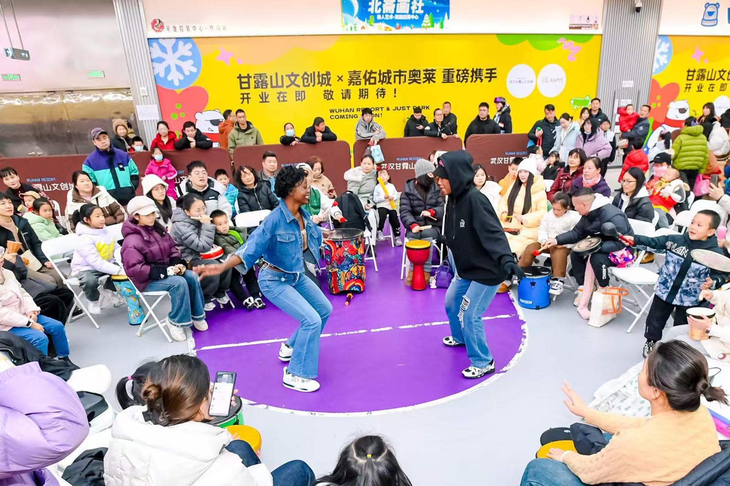 “上午雪道驰骋，下午名品扫货” ，甘露山文创城嘉佑城市奥莱即将开业