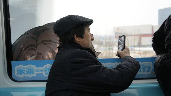 乘空轨瞰光谷，多国代表沉浸式感受武汉科创活力