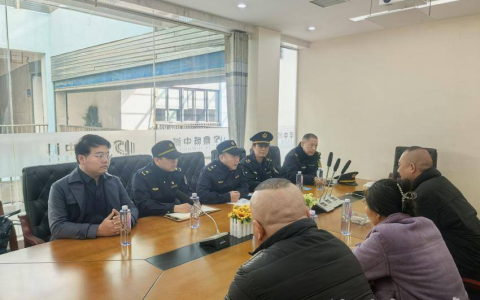 优化营商环境 长江新区城管局变“处罚”为“帮扶”