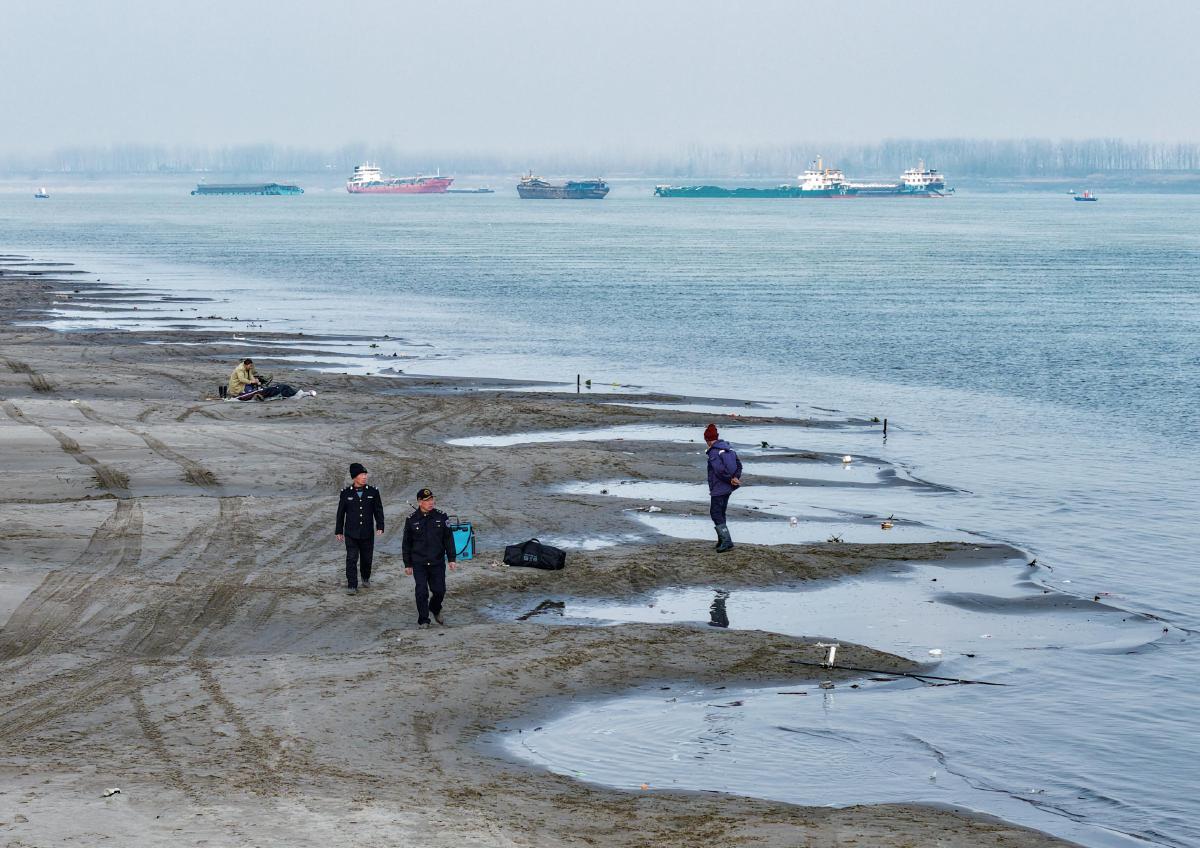 从“浪里渔夫”到“江上卫士”——  一个长江渔民的五年转身
