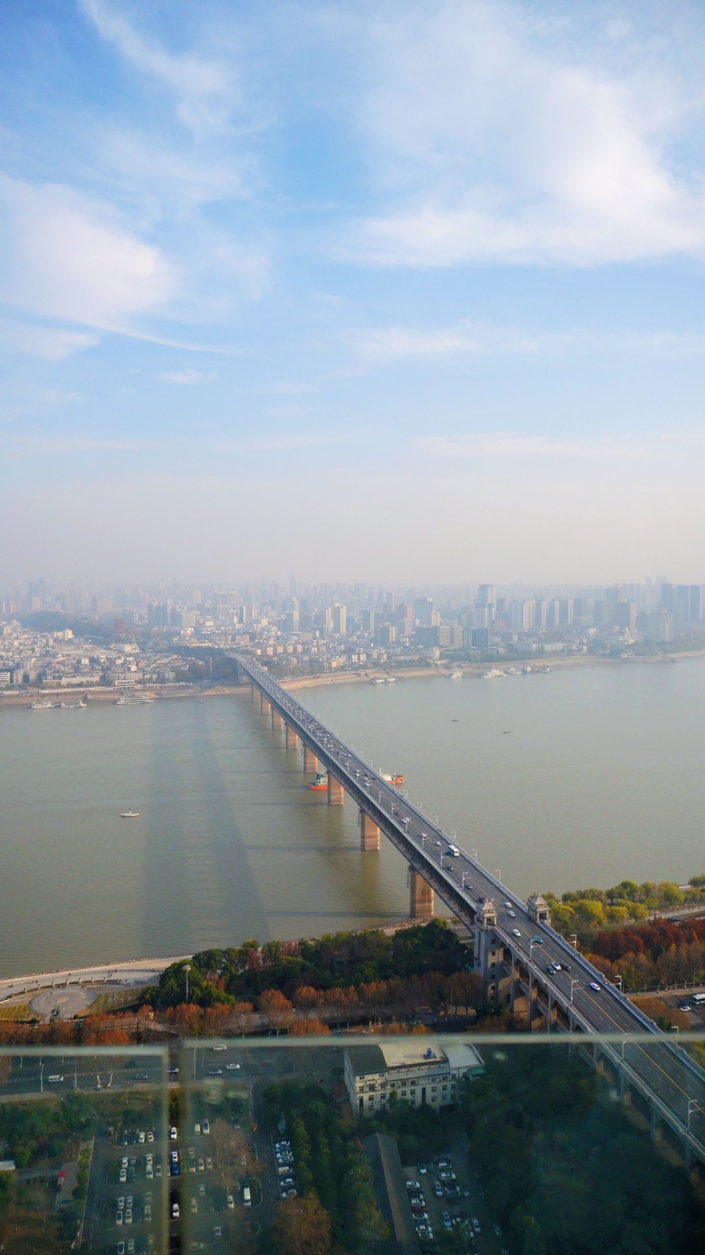 武汉龟山电视塔将焕新开放，旋转餐厅转盘采用东方明珠同款技术