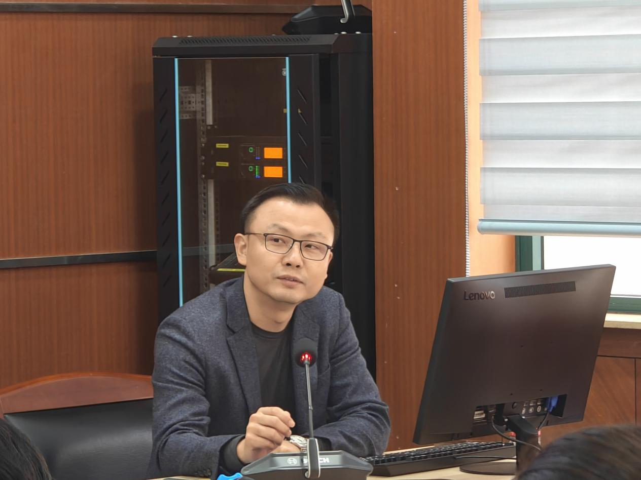 中南财经政法大学2026年度国家“两金”申报学术交流系列活动(重大项目启动暨培训会)顺利举办