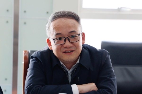 中南财经政法大学与中国邮政集团有限公司武汉市分公司签署合作协议