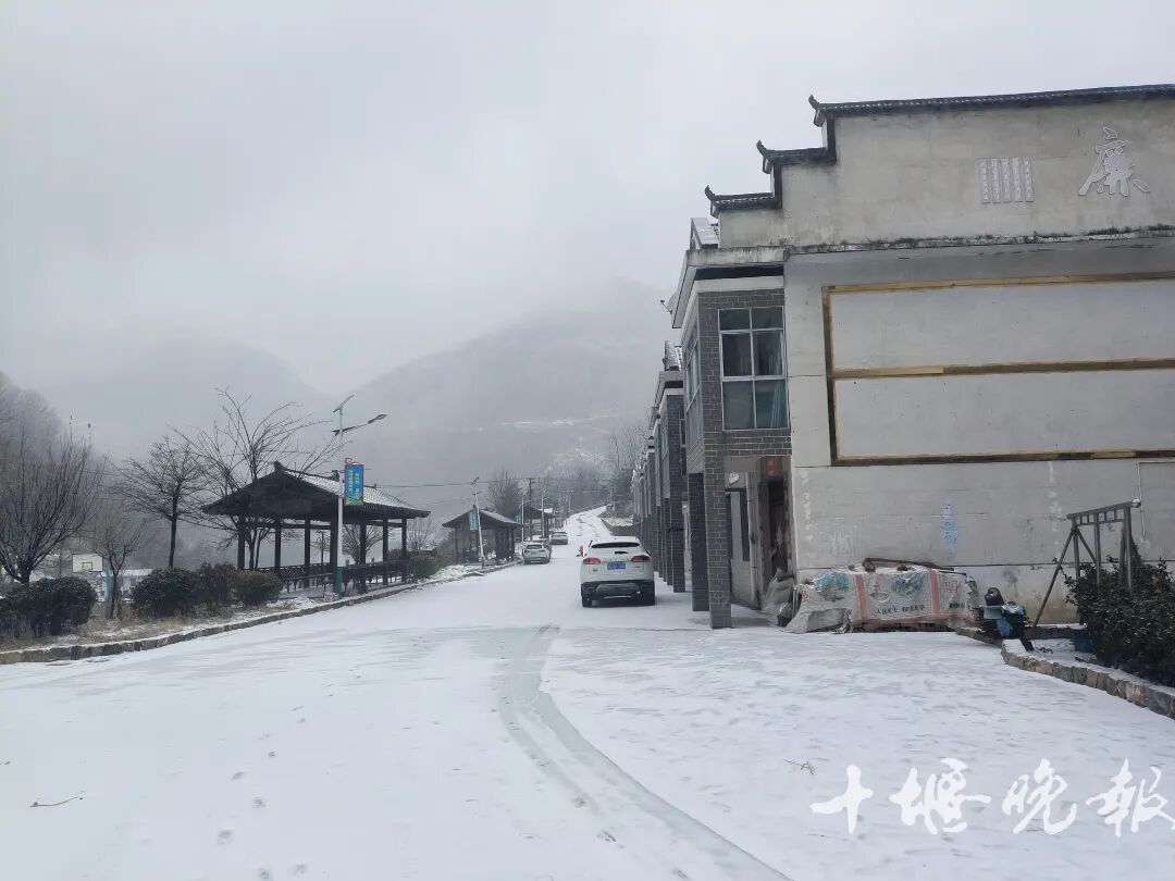 十堰多地降雪,更大的雪在今晚!春节还会下吗?气象资料显示……