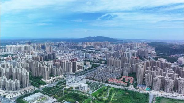 何以荆门 · 掇刀石上话英雄