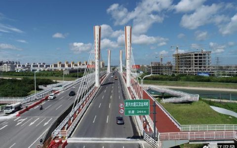 东荆河大桥新建工程项目建设刷新“进度条”