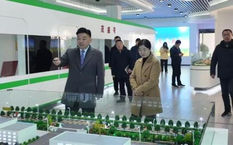 罗兰深入企业开展“两节”期间市场主体走访