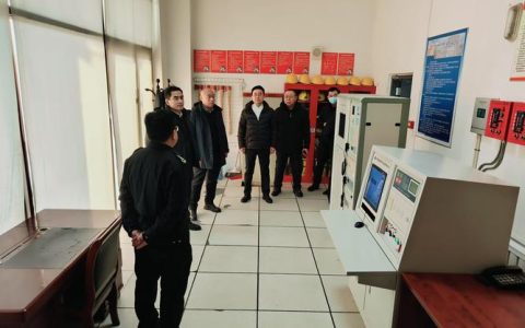 中南民族大学领导带队开展寒假前校园安全检查