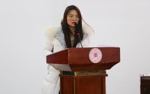 三全育人·星光丨马克思主义学院2022级吴诗涵：以经典为壤，以实践为种，创作思想篇章