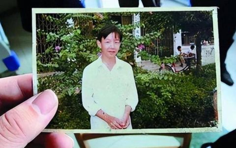 名校高材生变身潜江“藕巴”