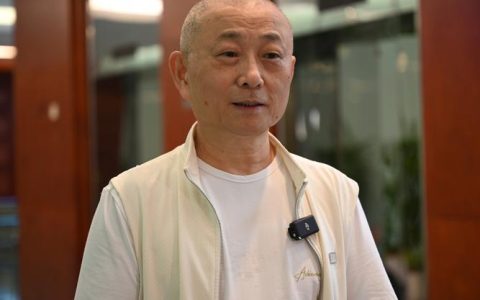 《刘醒龙文学年谱》新书发布 暨学术研讨会在黄石举行