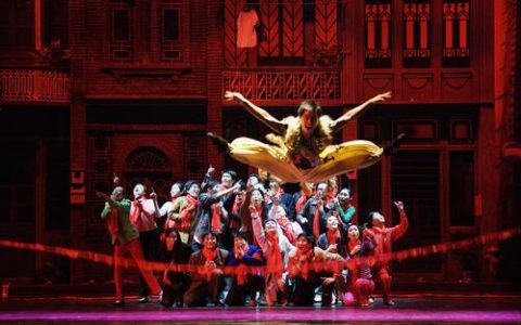 潜江市爱舞者艺术团：以舞为媒 绘就老年芳华 传扬潜江文脉