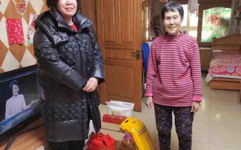 区民政局开展春节探访慰问活动