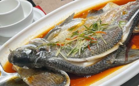 跨越1200公里的鲜活直达 一条武昌鱼20小时“游”上北京餐桌