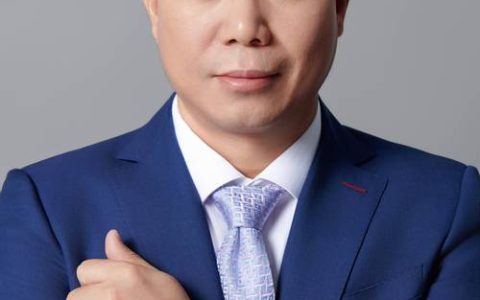 黄剑雄陈红辉在汉与欣旺达公司董事长王威座谈