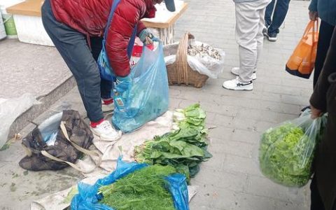 记者小年清晨探访农产品批发市场  百吨肉菜从这里供应市民餐桌