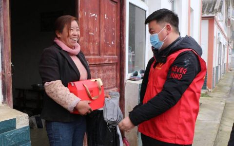 走访慰问贺新春　真情关怀暖人心