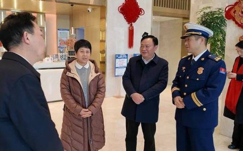 胡志莉调研督导“两节”期间安全生产等工作