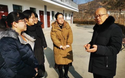 李初敏看望慰问一线新闻工作者