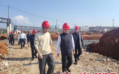 市领导督导调研安全生产工作