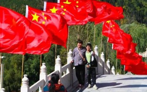 乡村游与红色游爆棚