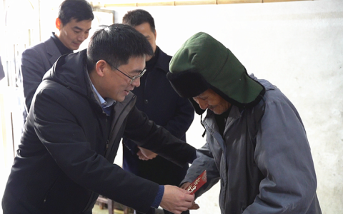 省纤检局天门分局 走访慰问退休老干部