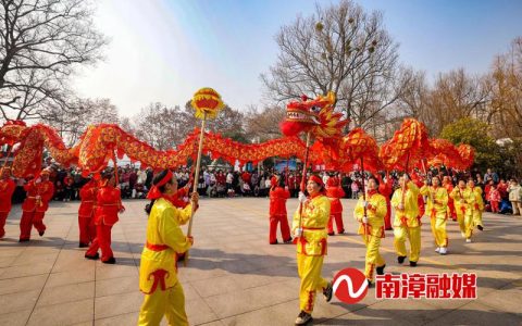 【新春走基层】通城民俗展演人气旺
