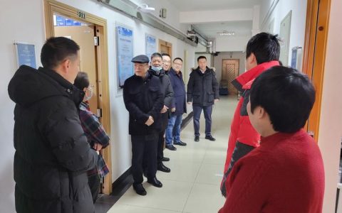 中南民族大学领导走访慰问师生员工 检查指导开学准备工作