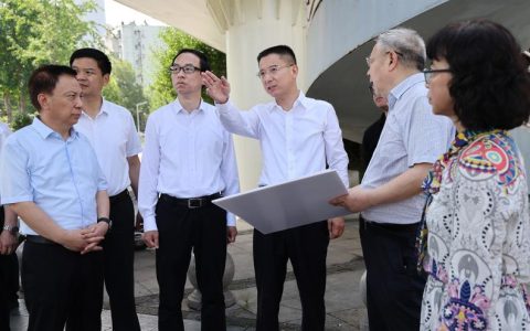 陈红辉专题研究沿江大道延伸及规划管控工作  深入践行人民城市理念 加快打造生态宜居城市样板