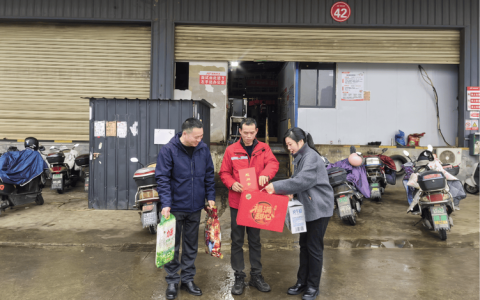 市委社会工作部走访慰问一线工作者