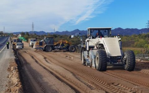 全力推进项目建设