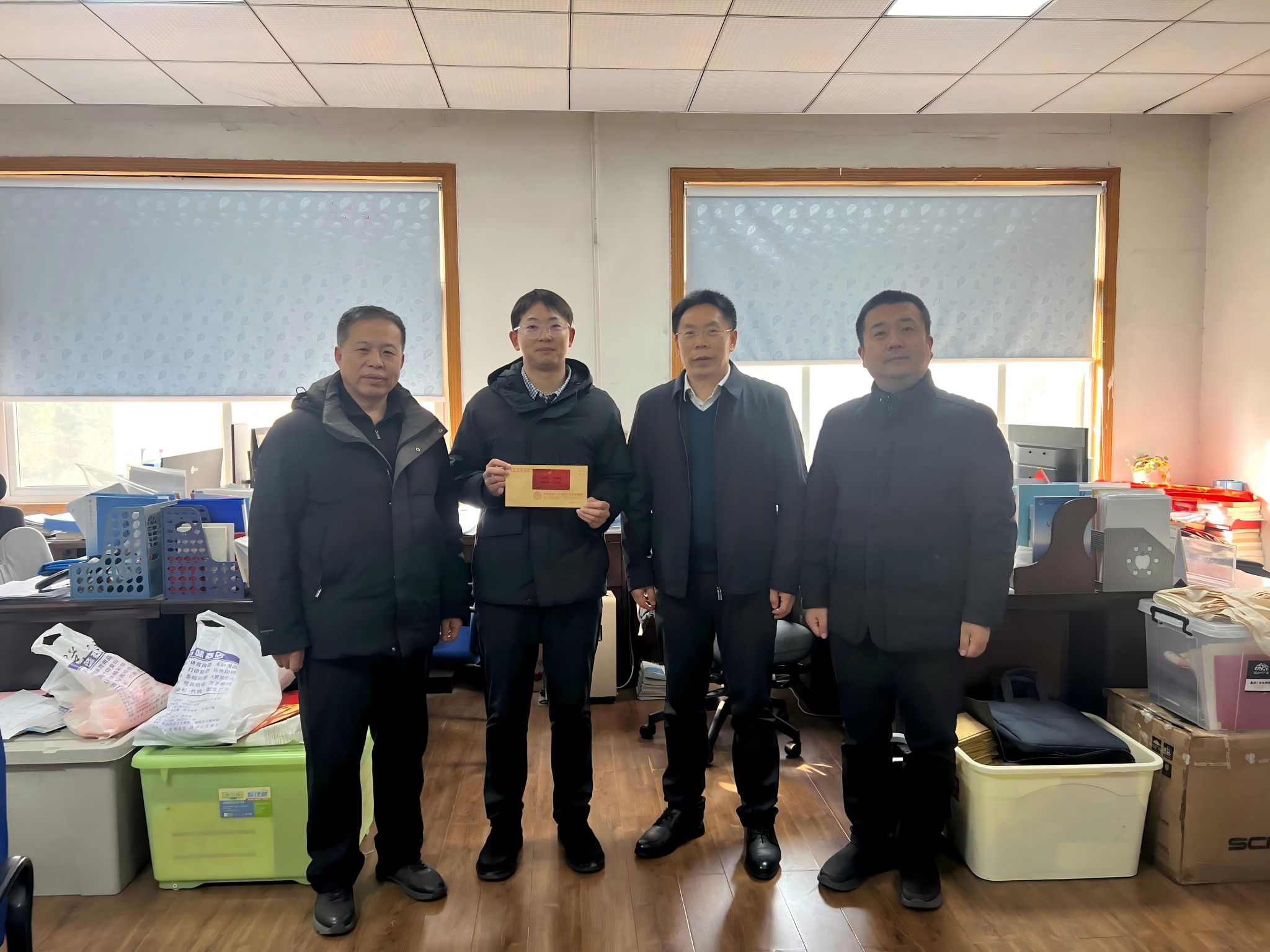 马跃新程送祝福 新春慰问暖人心