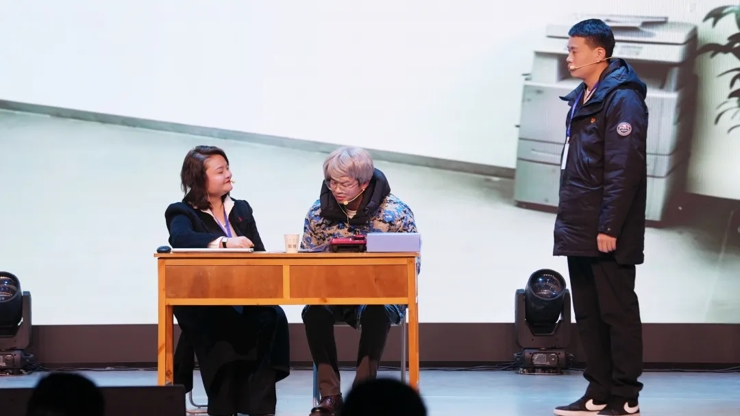 十面旗帜,一种信仰!这场榜样事迹分享会“燃”动全场!