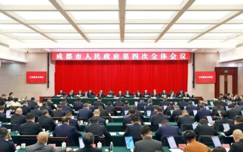 市政府召开党组（扩大）会议，部署全市政府系统树立和践行正确政绩观学习教育