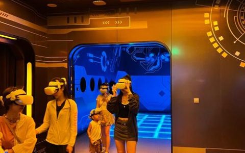 新春走基层 | 老厂房变身“元宇宙”新乐园