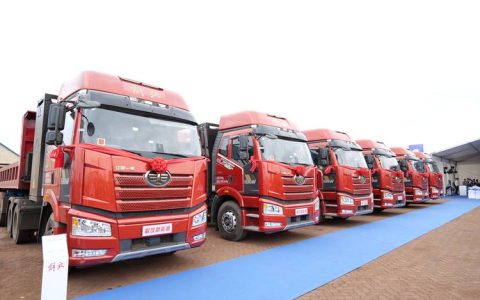 新春走基层 | 技术赋能智造 重卡产销两旺