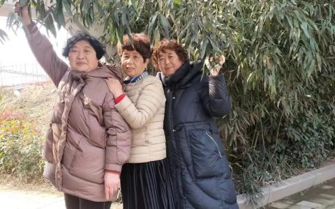 失散45年！正月初六，十堰这对姐妹见面了