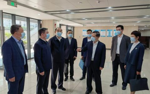 住鄂全国政协委员考察团来鄂州市考察