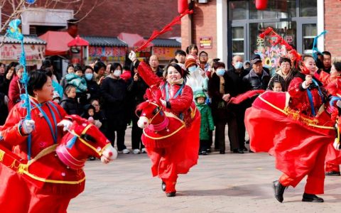 王场镇红桥村开展元宵节主题文化活动