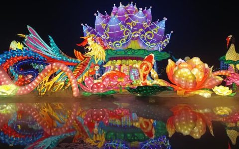 大洲湖灯会  点亮团圆情