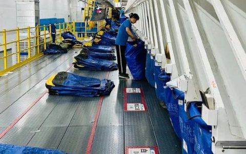 鄂州快递业“飞”出新高度