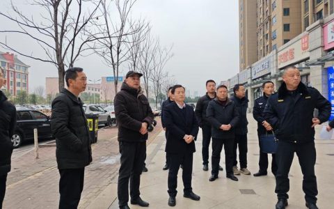 咸安专项行动净化校园周边文化环境