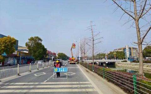 广华寺街道生产一线“赶春光”