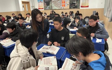 潜江邮政：匠心育才 点亮青春