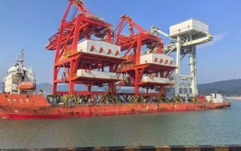 湖北广济船舶重工集团新能源船舶项目施工繁忙